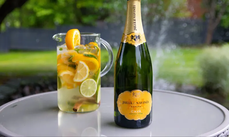 Cava Sangria