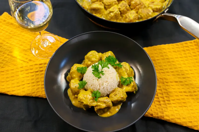 Currykastike Pyöryköille