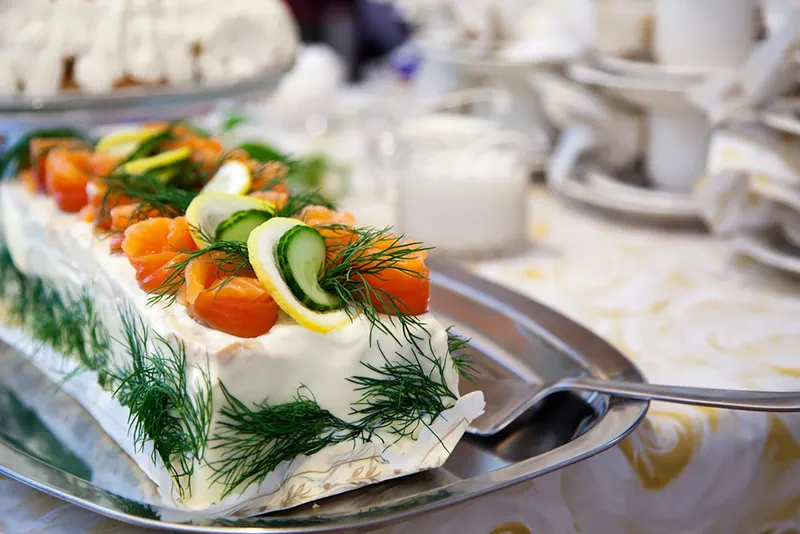Kalavoileipäkakku Täyte