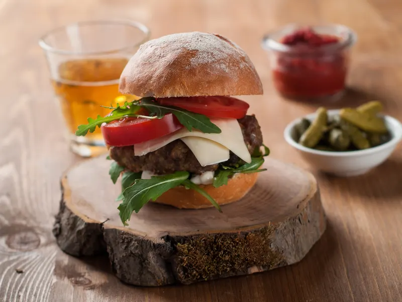 "Tsatsiki Burgerit"